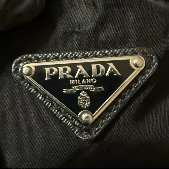 🔥SALE🔥🖤AUTHENTIC RARE PRADA NYLON ROBOT TOTE BAG🖤